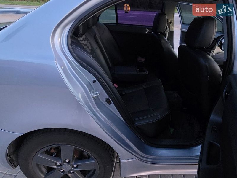 Хэтчбек Mitsubishi Lancer 2007 в Тернополе