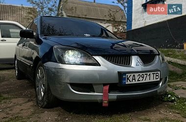 Седан Mitsubishi Lancer 2004 в Трипіллі