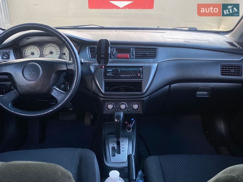 Седан Mitsubishi Lancer 2005 в Бобровице