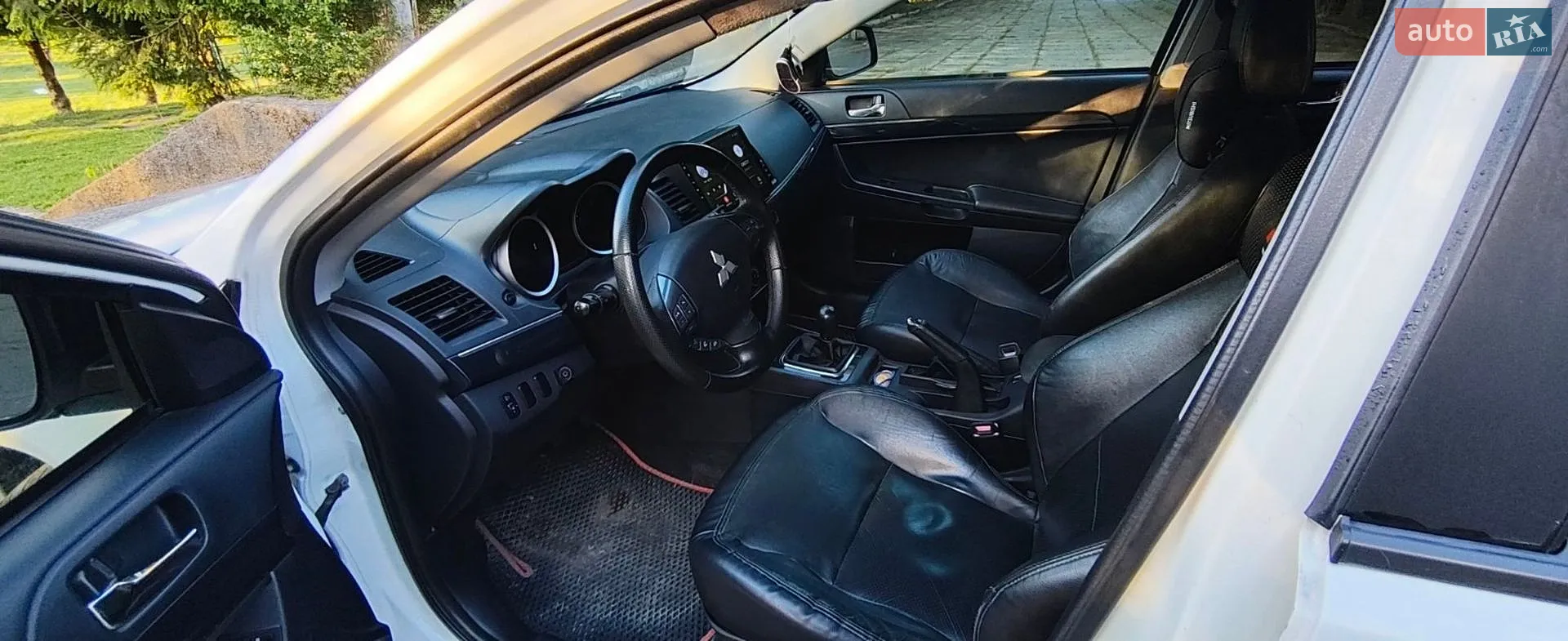 2012 Mitsubishi Lancer - мініатюра 11