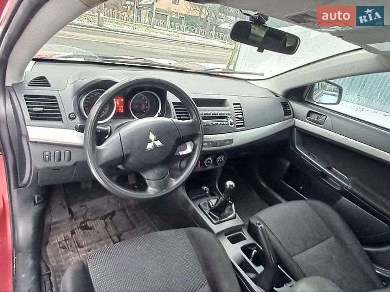 Седан Mitsubishi Lancer 2007 в Киеве