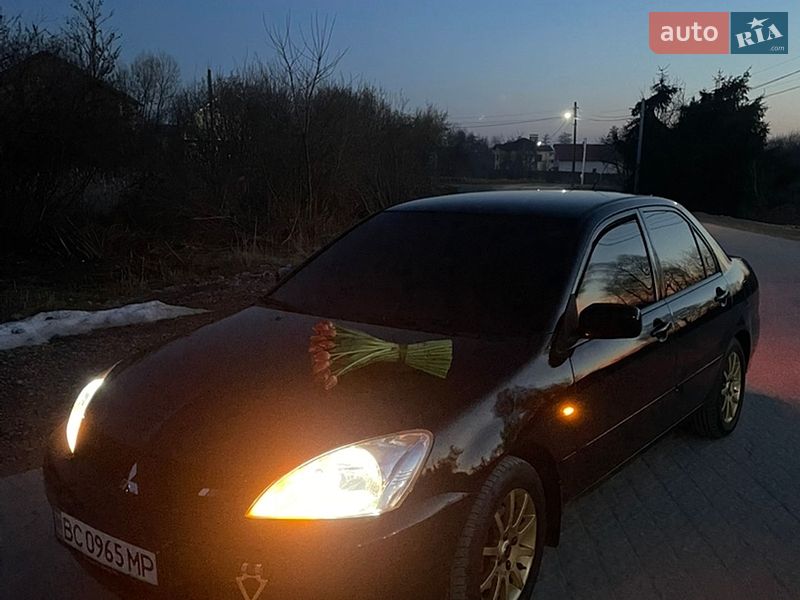 Седан Mitsubishi Lancer 2008 в Львове