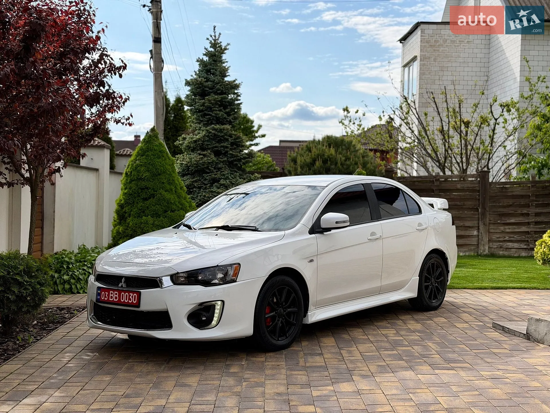 2017 Mitsubishi Lancer - мініатюра 4