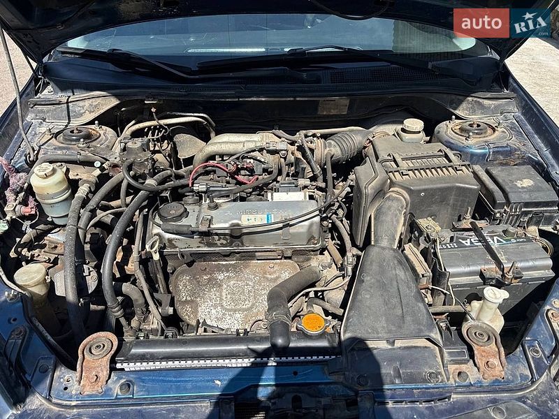Седан Mitsubishi Lancer 2005 в Ильинцах