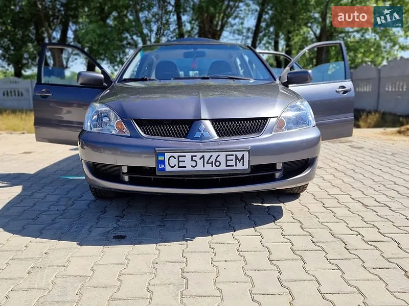 Mitsubishi Lancer
