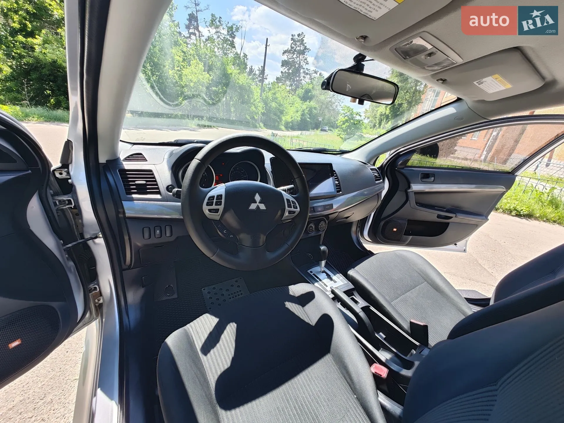 2014 Mitsubishi Lancer - мініатюра 29