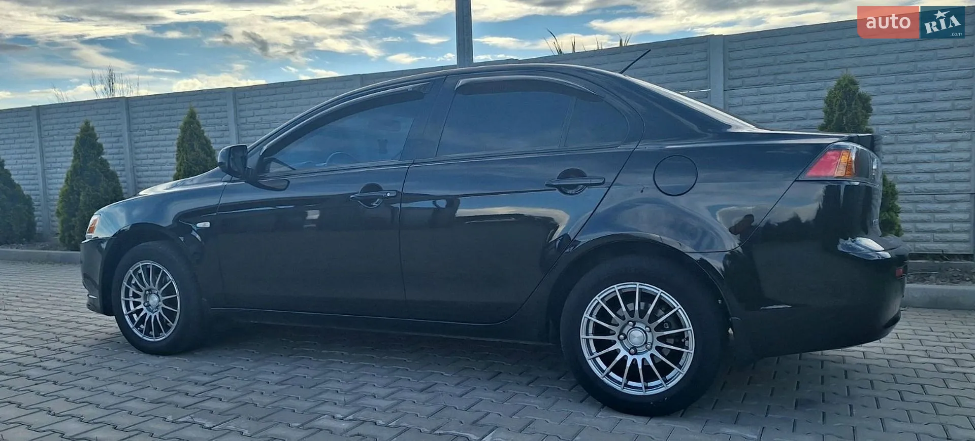 2012 Mitsubishi Lancer - мініатюра 10