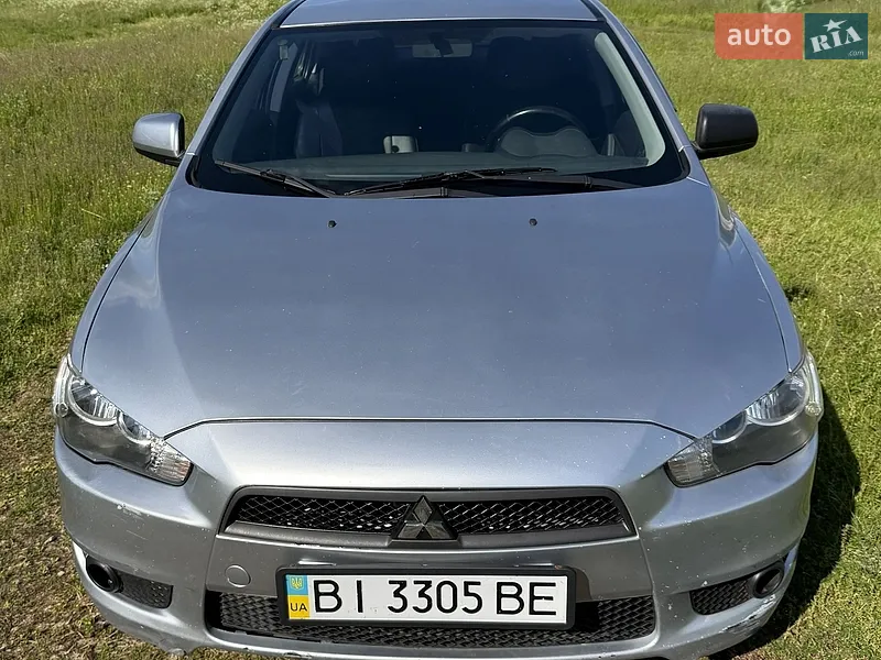 Mitsubishi Lancer