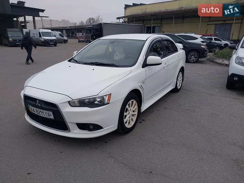 Mitsubishi Lancer 2011 VIN JMBLJCX9ABU001958 фото оголошення 17 з 52