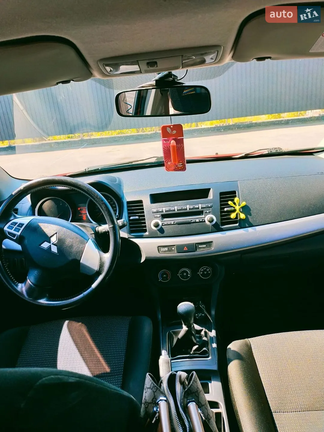 2011 Mitsubishi Lancer - мініатюра 12