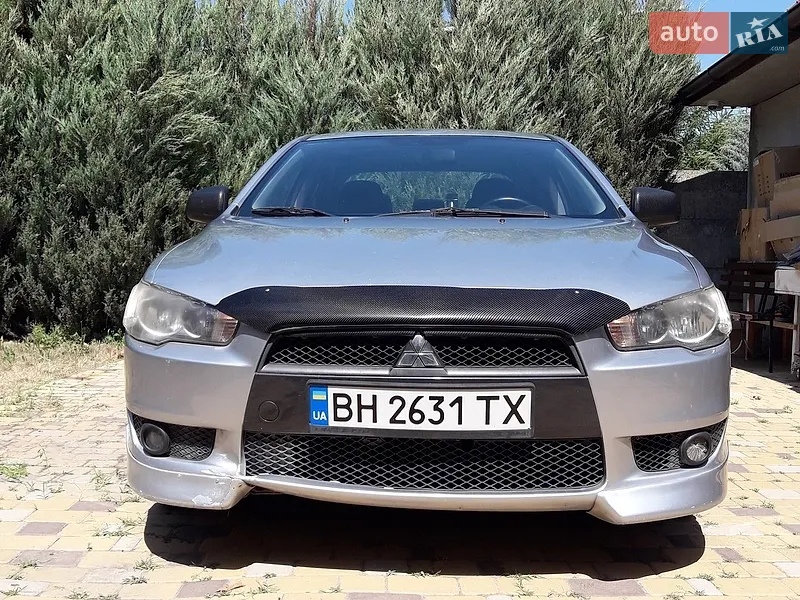 Mitsubishi Lancer