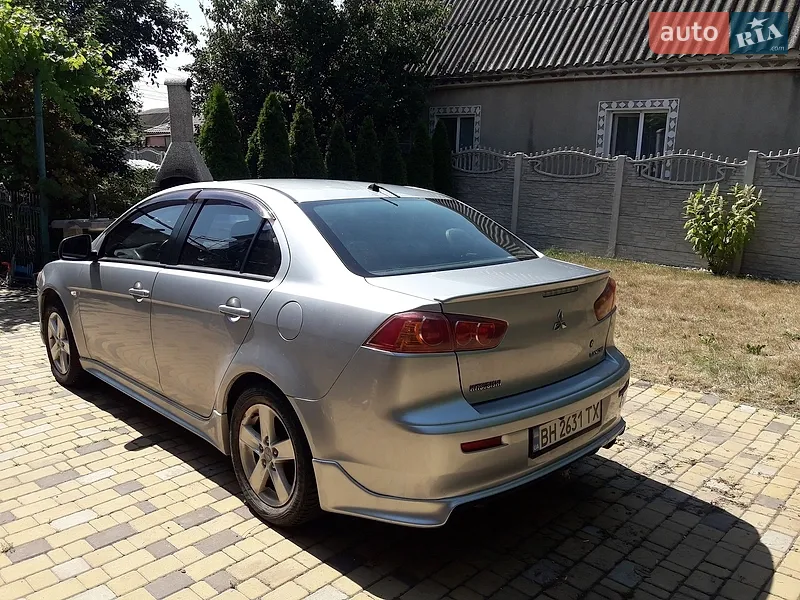 Mitsubishi Lancer 2007 VIN JMBSTCY4A8U003568 фото оголошення 4 з 58