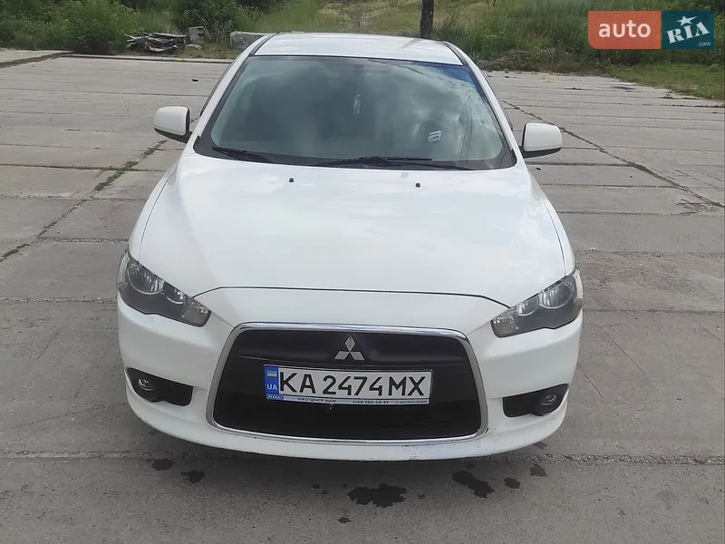 Mitsubishi Lancer 2014