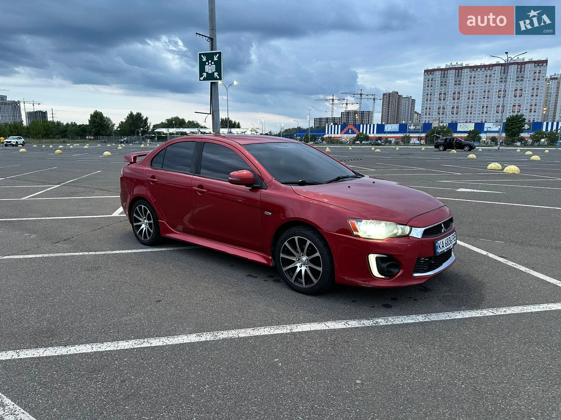 2016 Mitsubishi Lancer - мініатюра 16