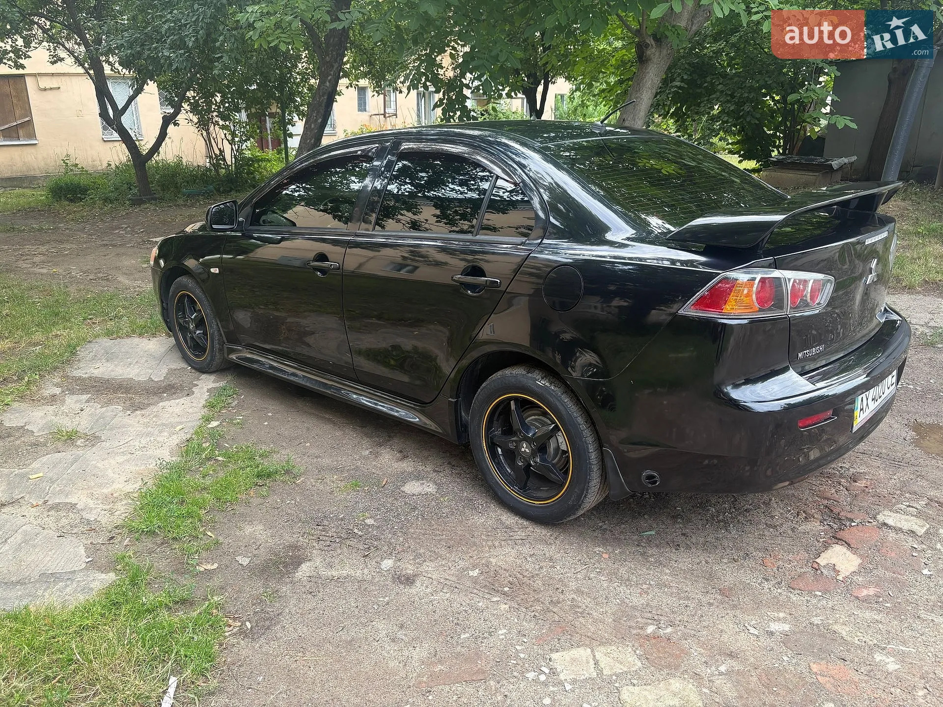 2011 Mitsubishi Lancer - мініатюра 13