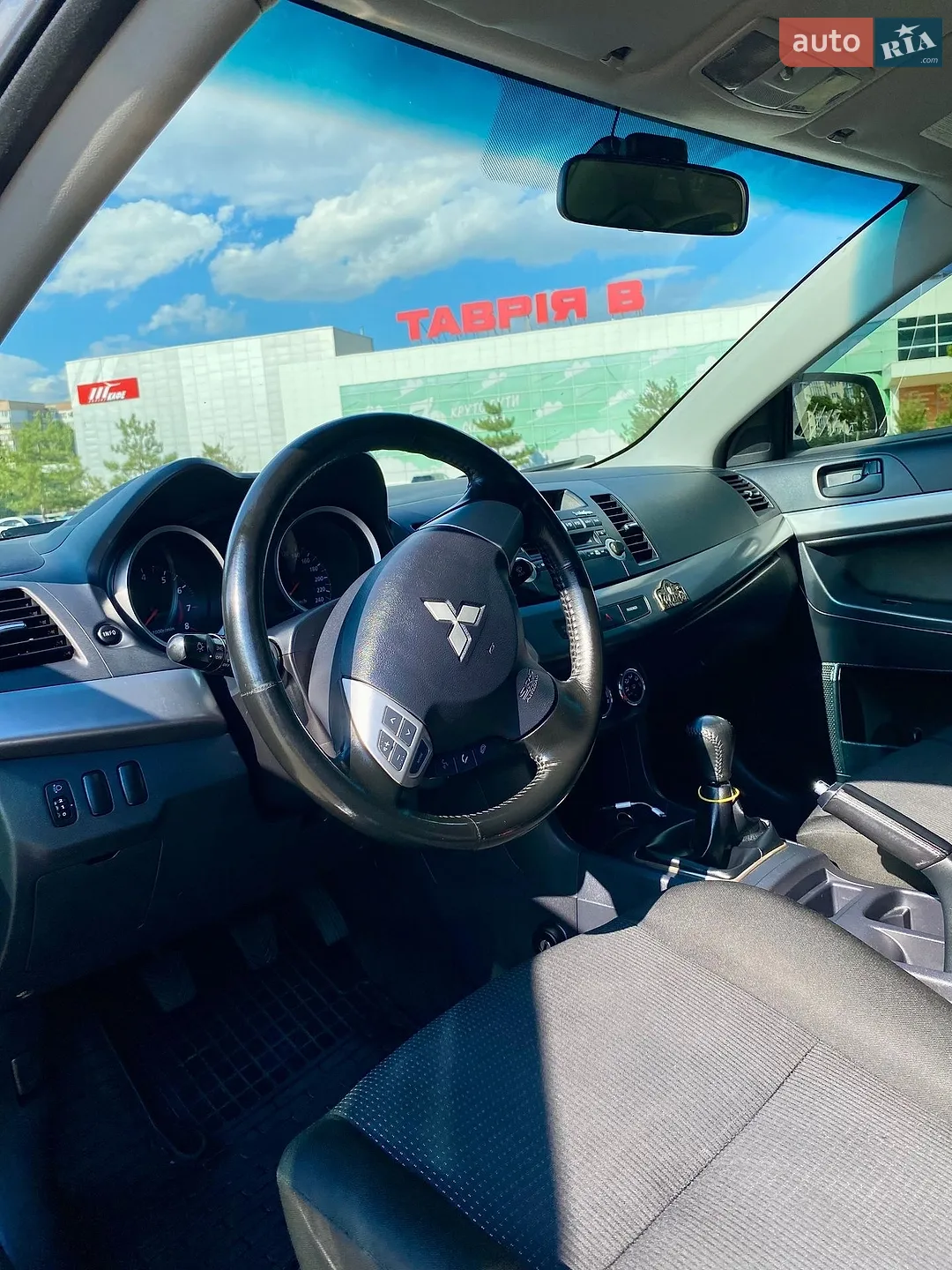 2010 Mitsubishi Lancer - мініатюра 11