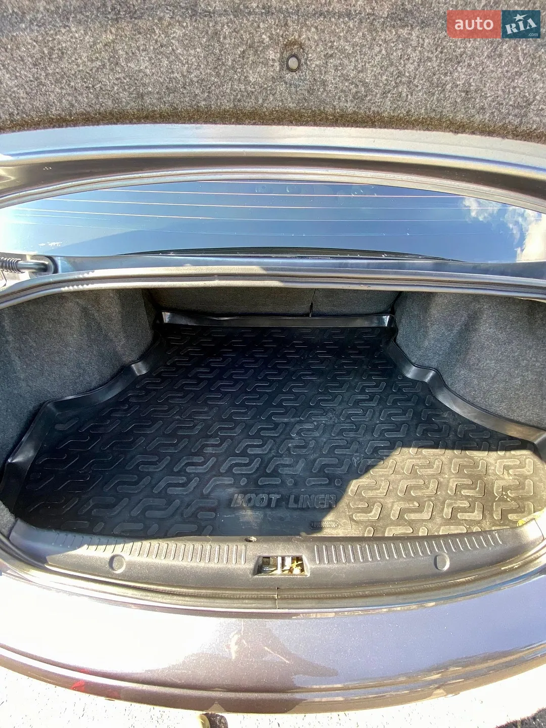 2010 Mitsubishi Lancer - мініатюра 28