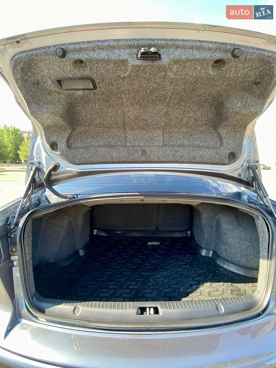 2010 Mitsubishi Lancer - мініатюра 30