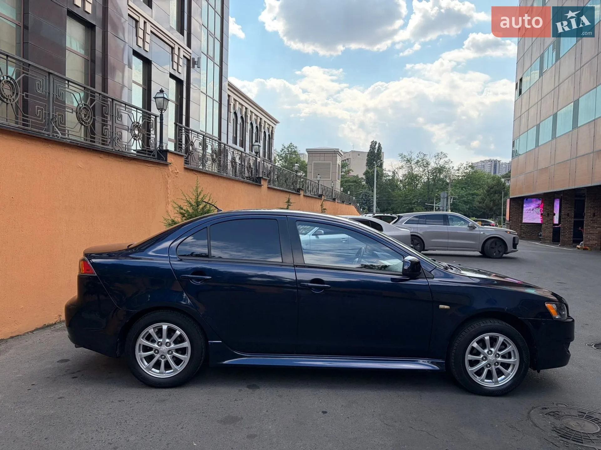 2014 Mitsubishi Lancer - мініатюра 9