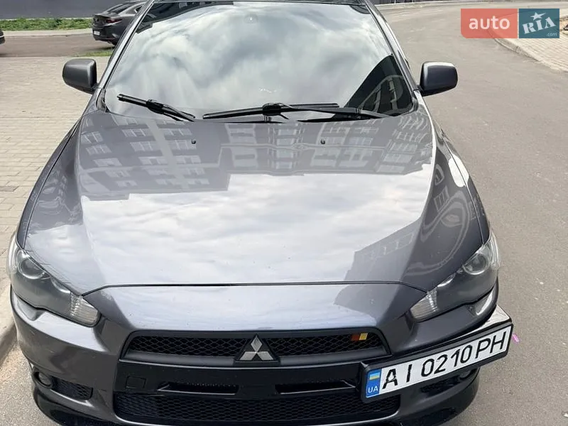 Mitsubishi Lancer