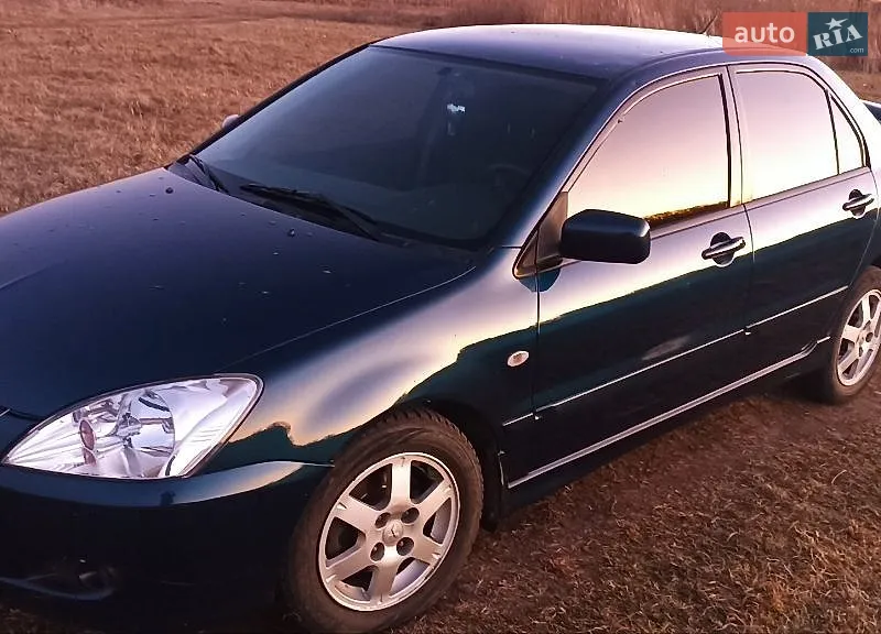 Mitsubishi Lancer