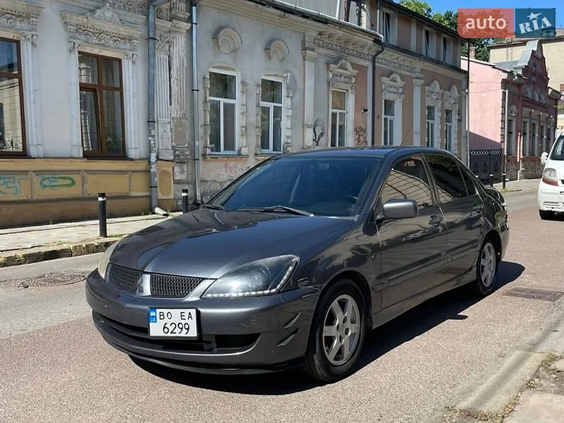 Mitsubishi Lancer