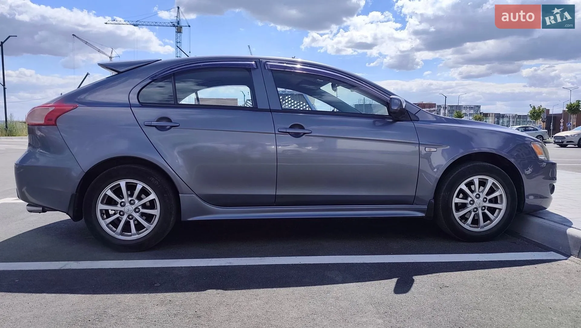 2010 Mitsubishi Lancer - мініатюра 11