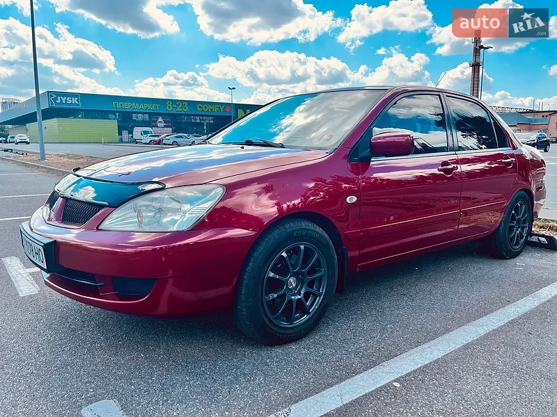 Mitsubishi Lancer
