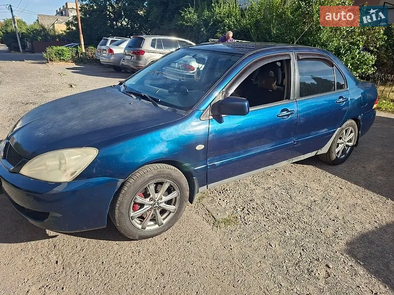 Mitsubishi Lancer