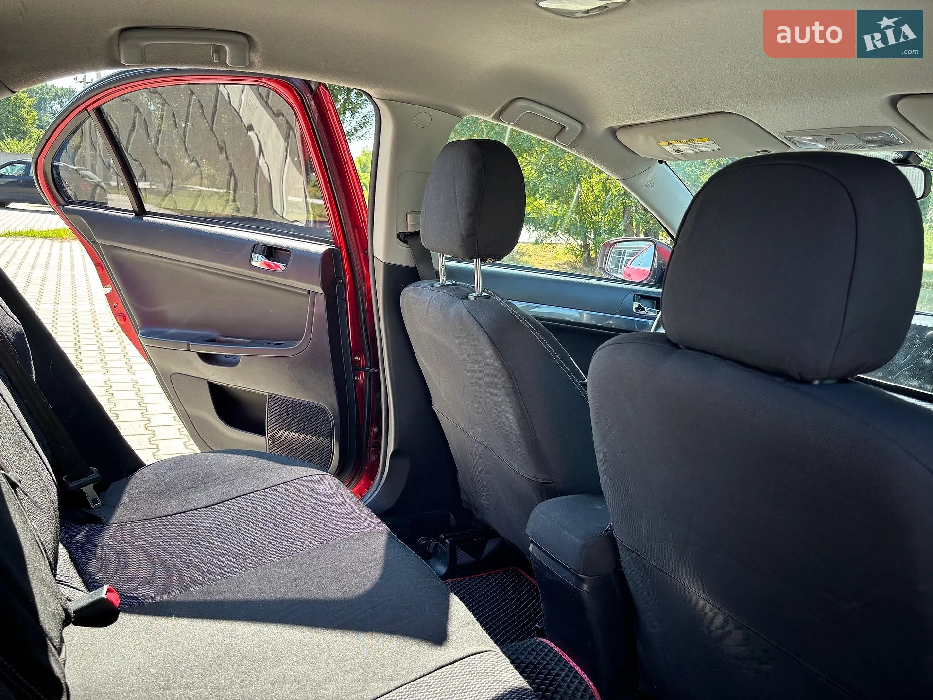 2014 Mitsubishi Lancer - мініатюра 9