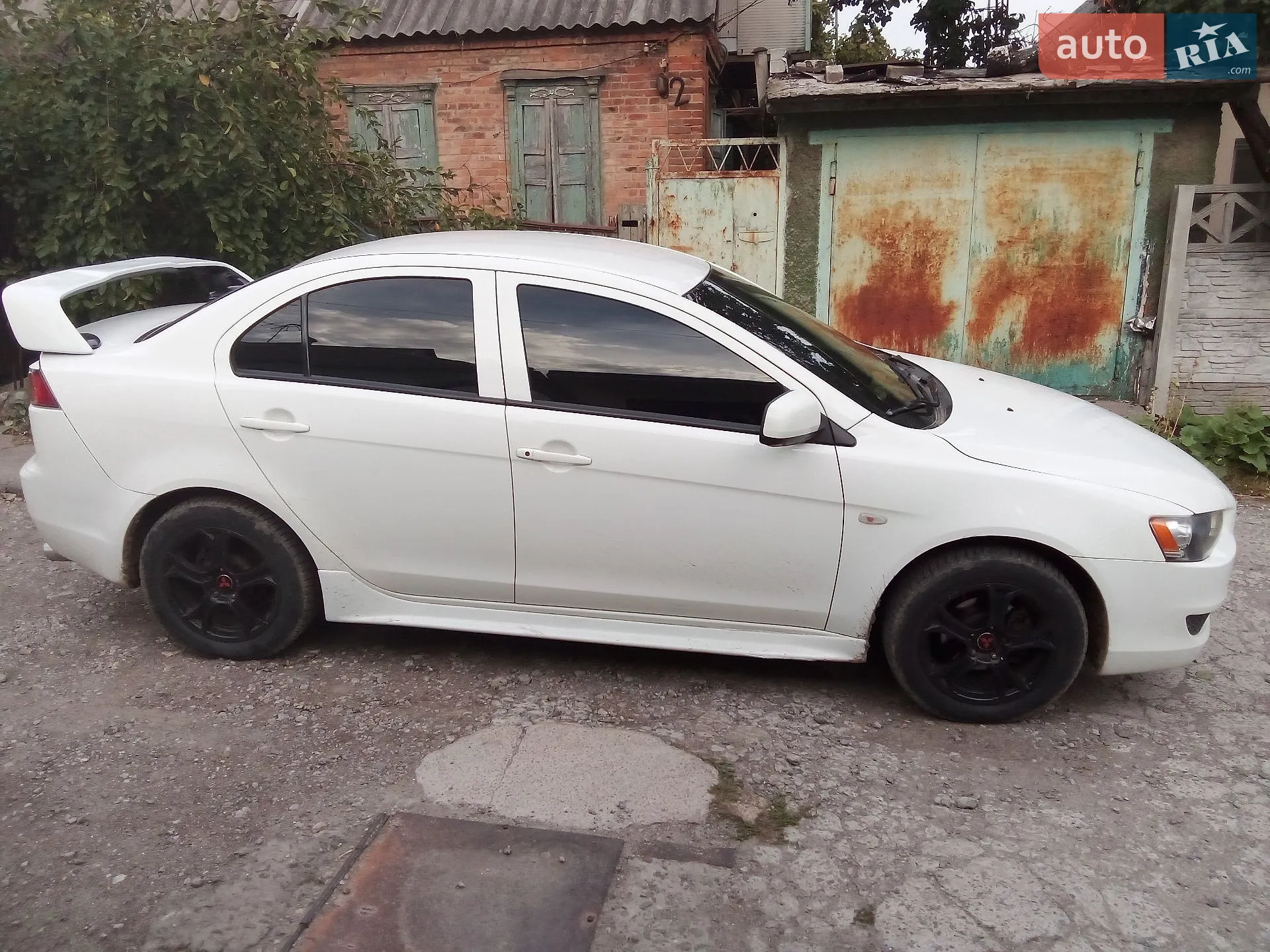 2011 Mitsubishi Lancer - мініатюра 9