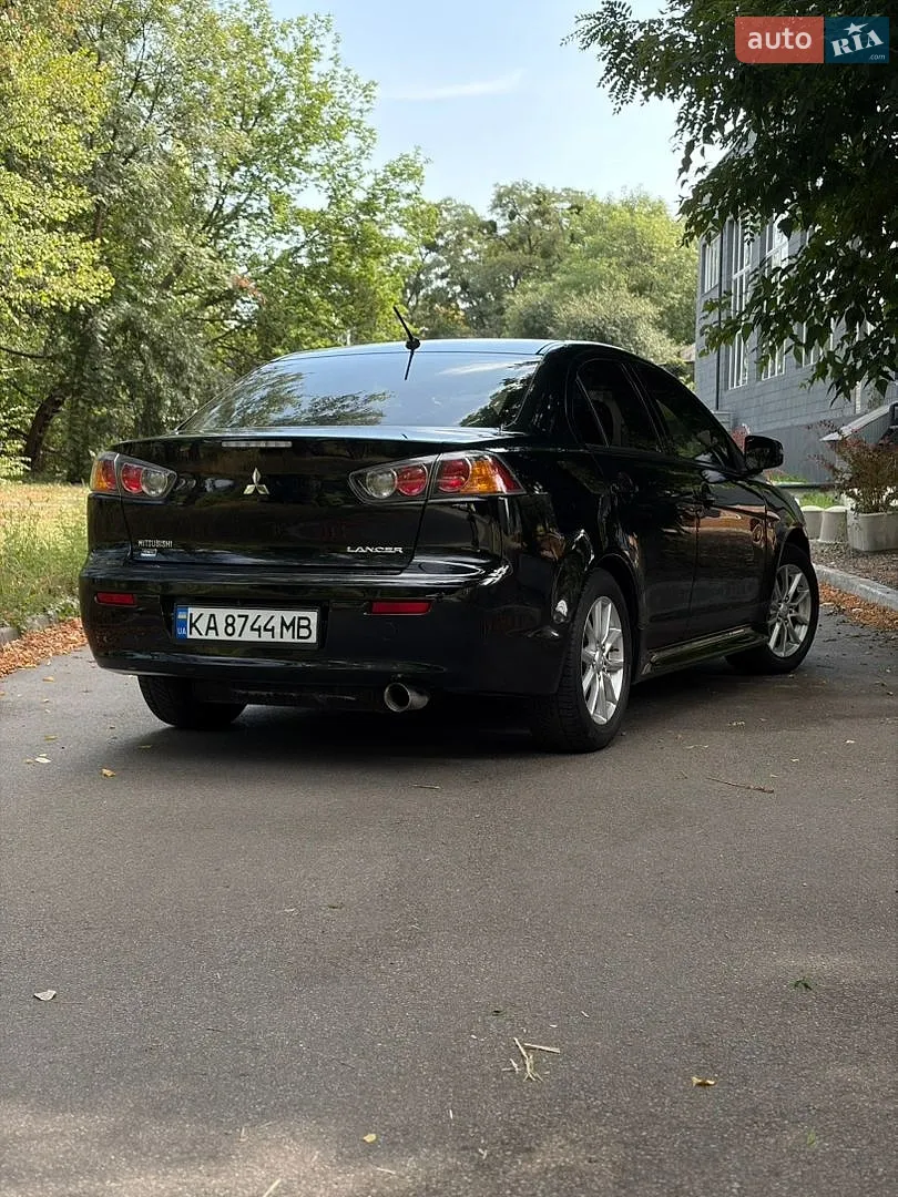 2016 Mitsubishi Lancer - мініатюра 2