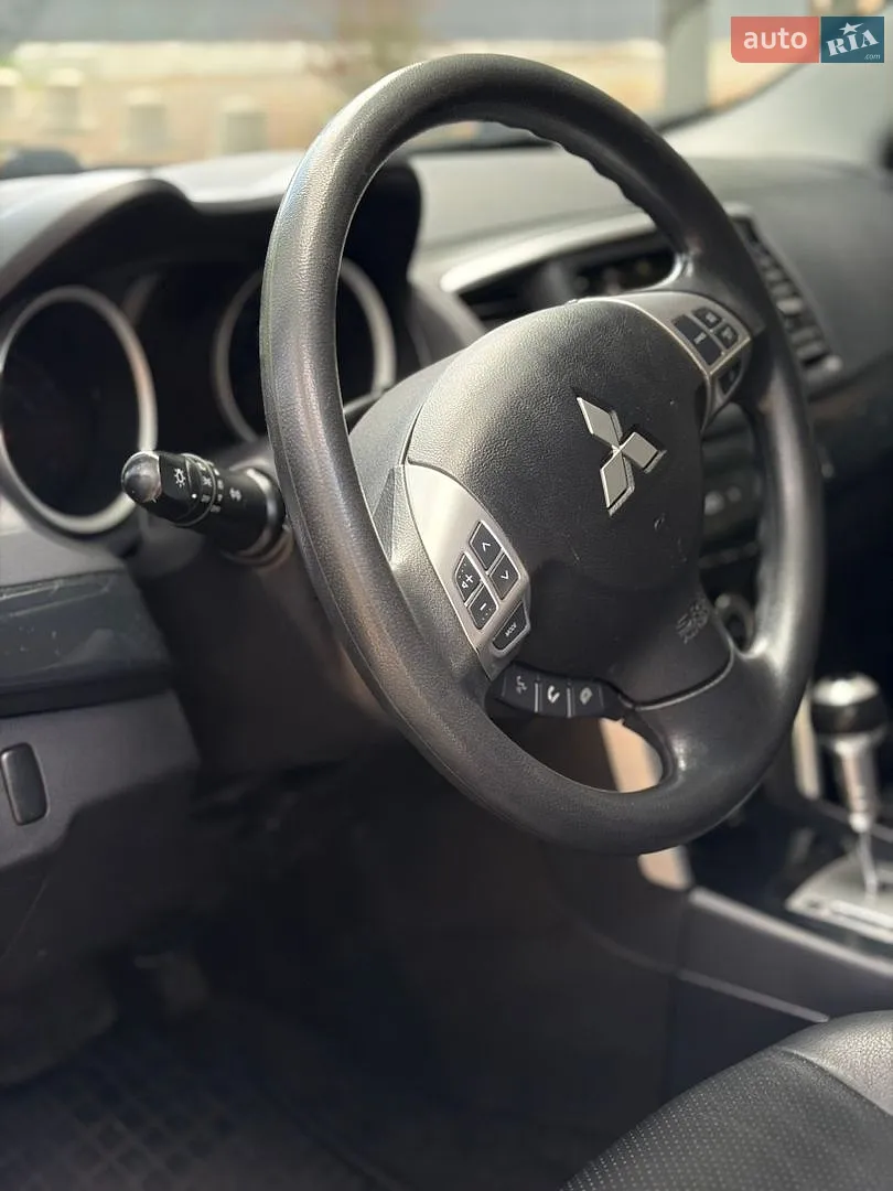 2016 Mitsubishi Lancer - мініатюра 10