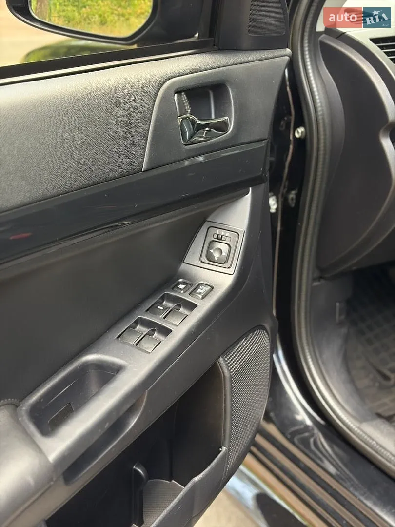 2016 Mitsubishi Lancer - мініатюра 12