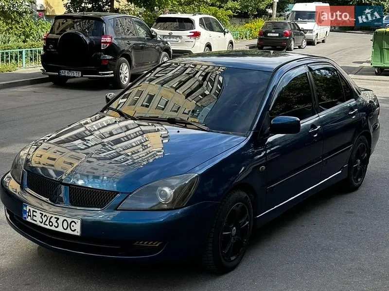 Mitsubishi Lancer