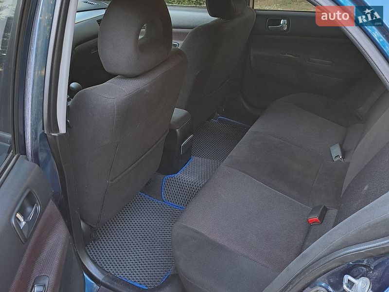 Седан Mitsubishi Lancer 2006 в Сумах