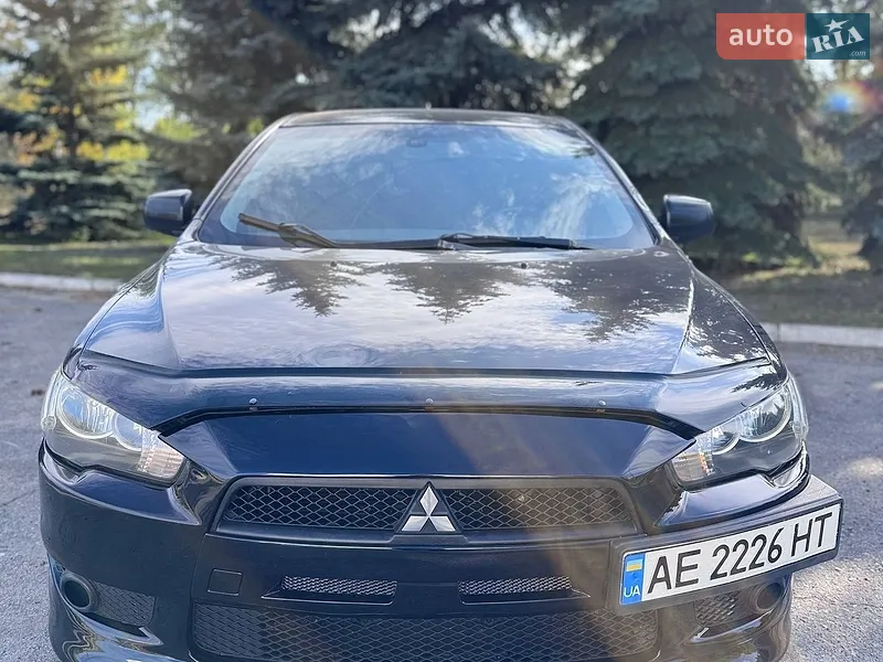 Mitsubishi Lancer