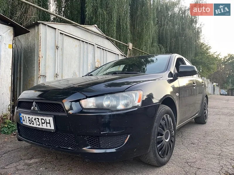 Mitsubishi Lancer