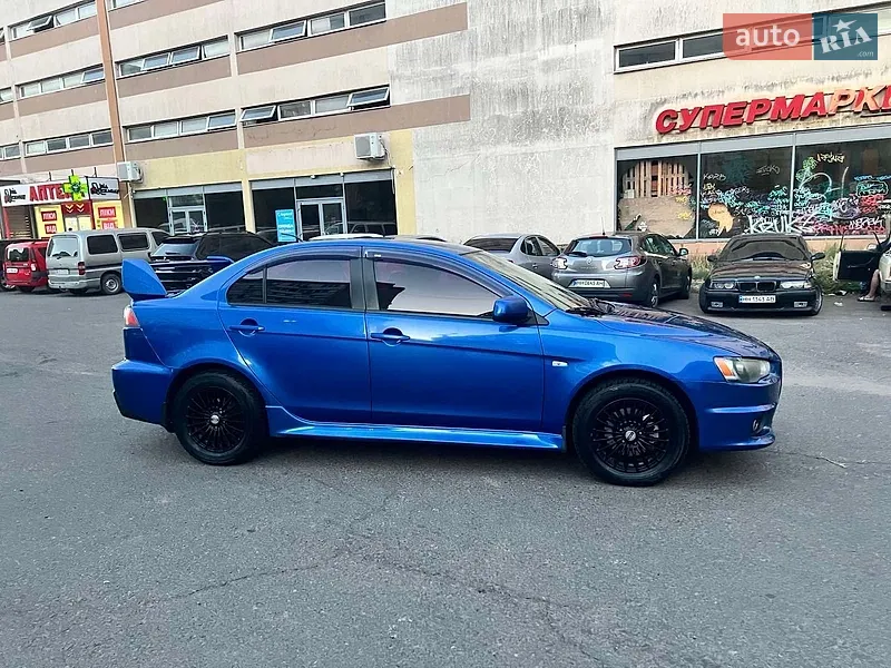 Mitsubishi Lancer 2011