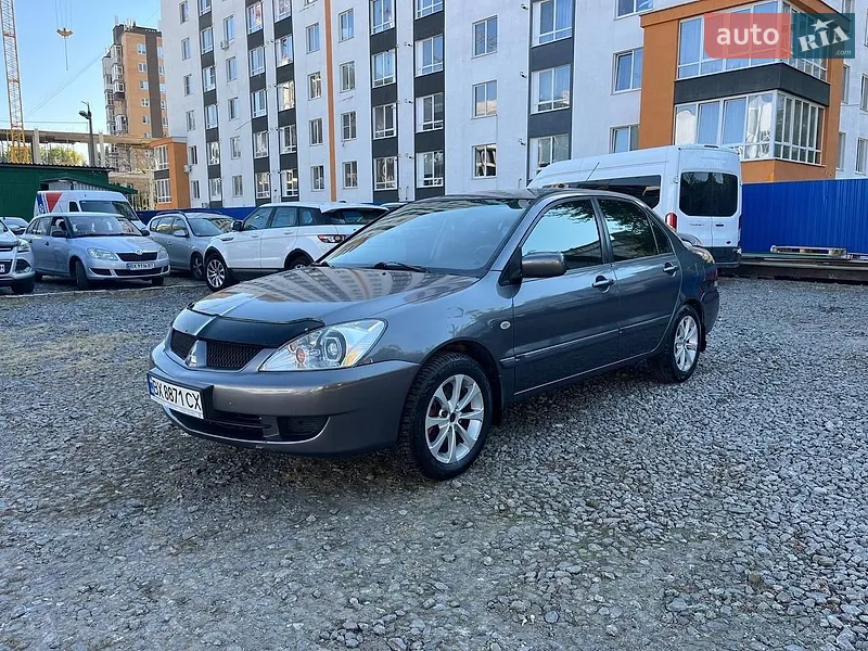 Mitsubishi Lancer