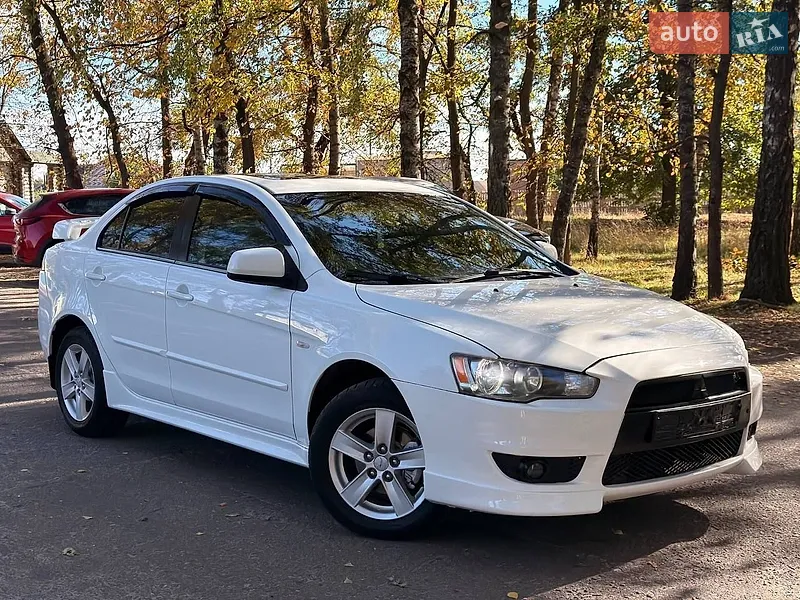 Mitsubishi Lancer