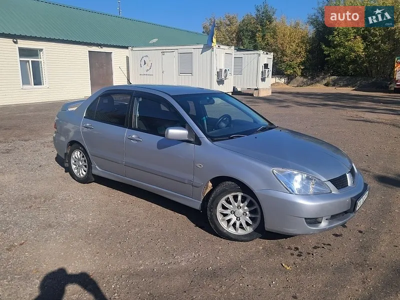 Mitsubishi Lancer