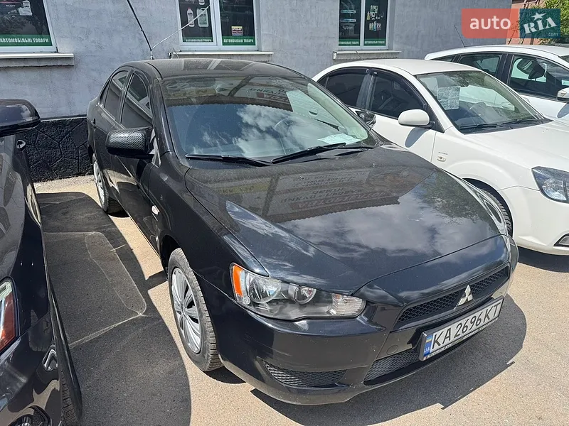 Mitsubishi Lancer
