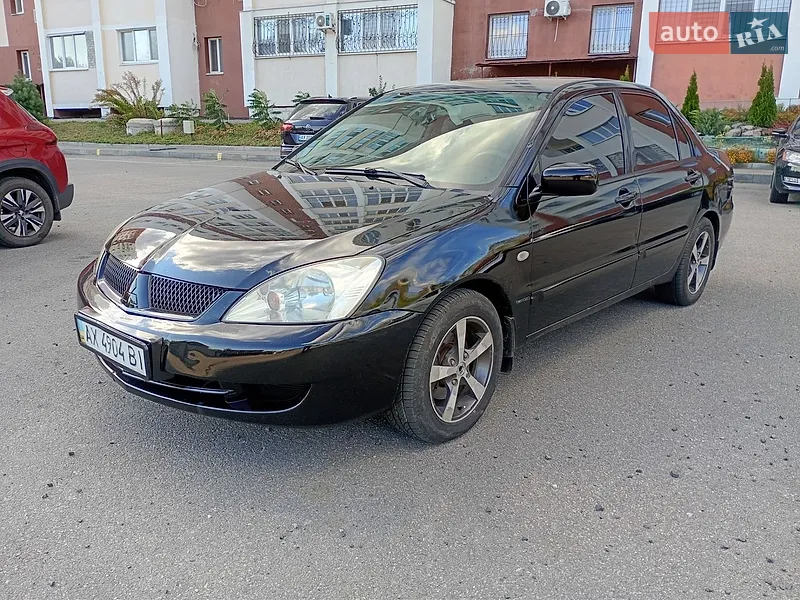 Mitsubishi Lancer