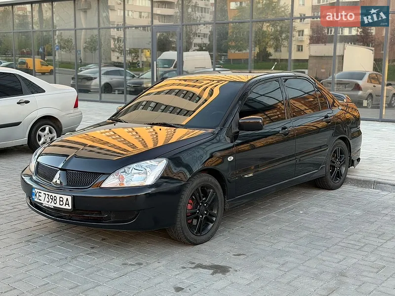 Mitsubishi Lancer