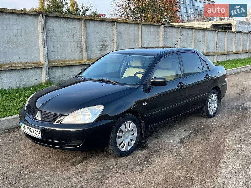 Mitsubishi Lancer