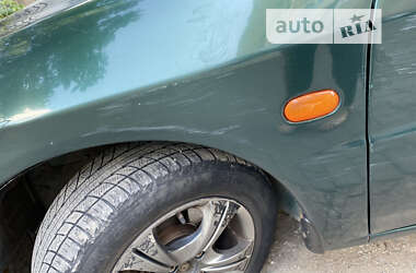 Седан Mitsubishi Mirage 2001 в 