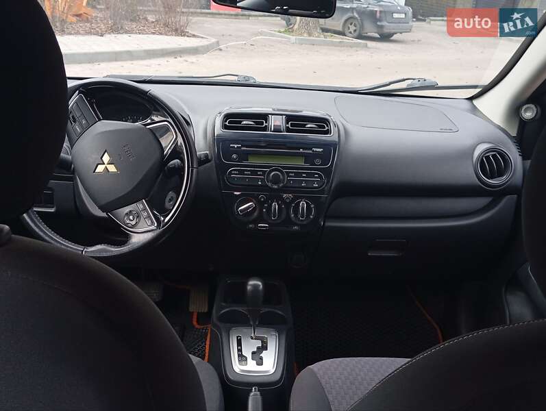 Седан Mitsubishi Mirage 2016 в Ирпене фото 12 Седан Mitsubishi Mirage 2016 в Ирпене