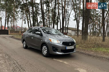 Седан Mitsubishi Mirage 2018 в Чернігові