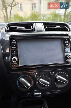 Седан Mitsubishi Mirage 2018 в 